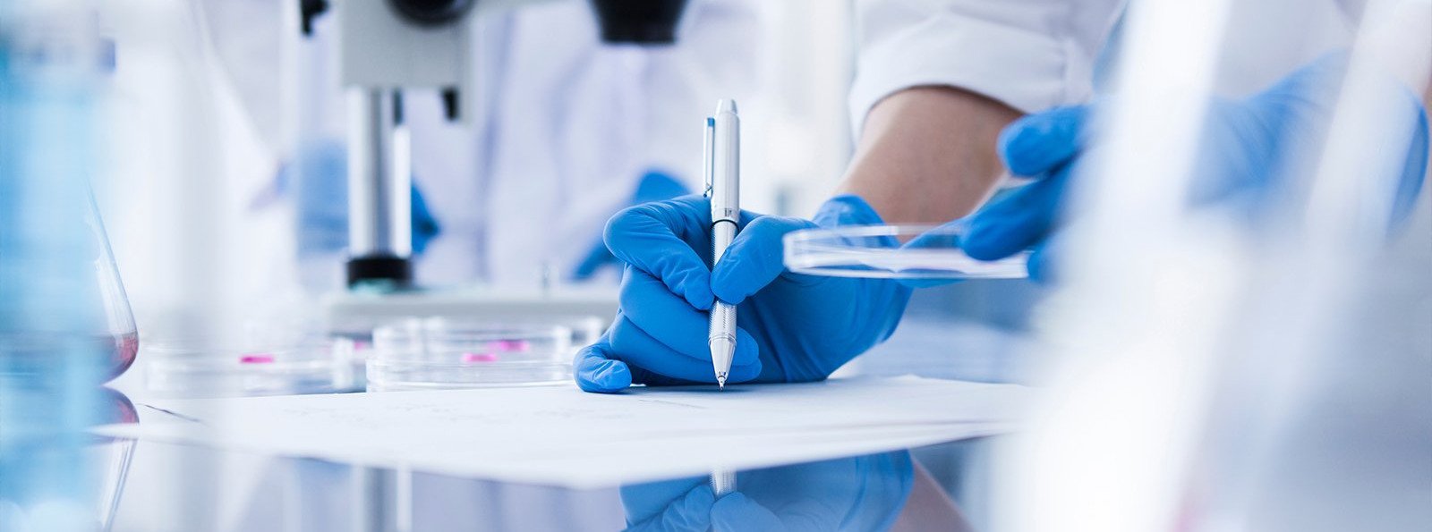 Postępowanie w hemofilii powikłanej inhibitorem – przegląd regionalny
